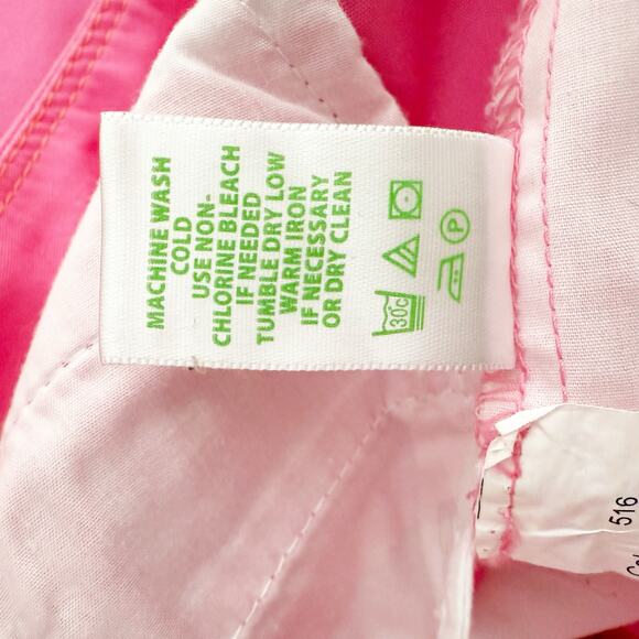 LILLY PULITZER | Hot Bright Pink Chino Shorts Board 9.5" Inseam Bermuda | Size 8 - Picture 5 of 6